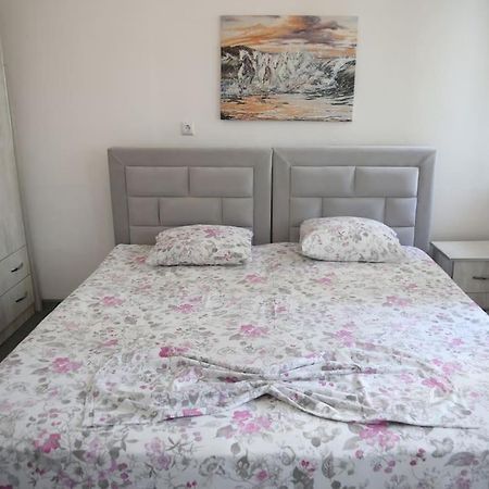 Cityscape Saranda Exterior photo