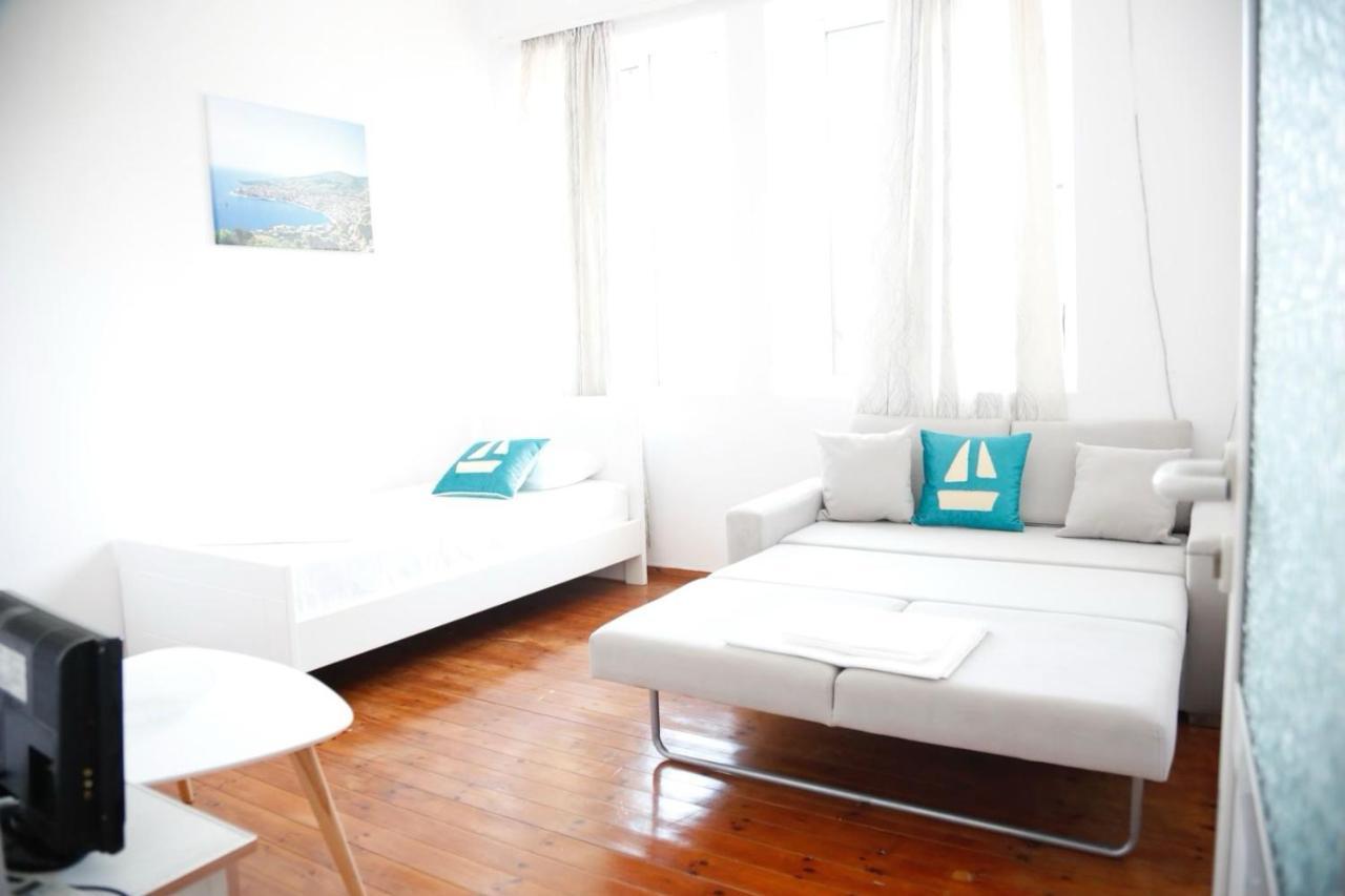 Cityscape Saranda Exterior photo